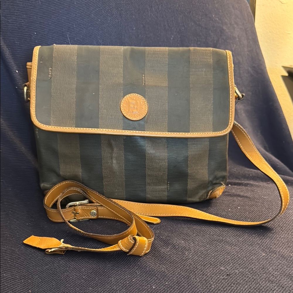 Men's Striped Black and Tan Bag
